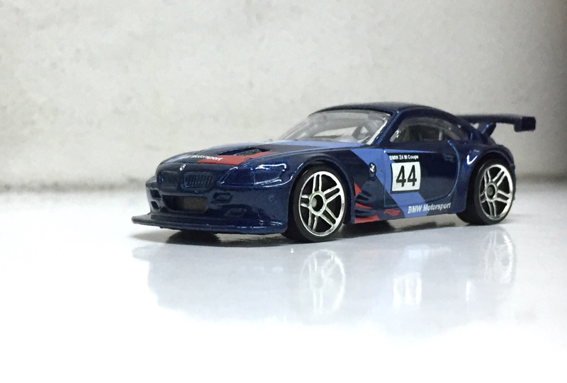 Illustration for article titled BMW Z4M coupe racecar by Hot WheelsÂ